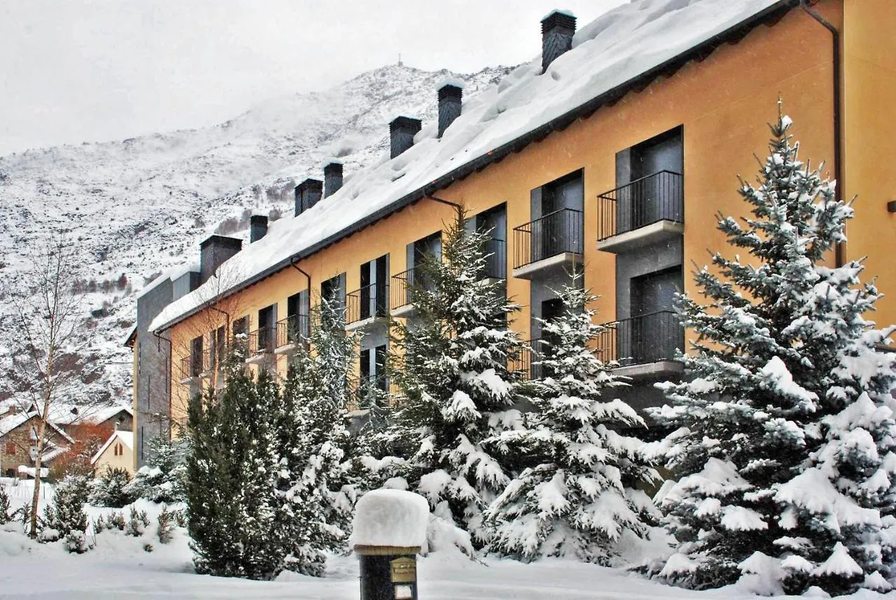 ***  Aparthotel Trainera Esterri d'Àneu Hiszpania